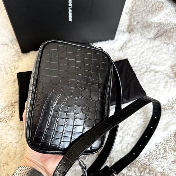 Saint Laurent Black Leather Croc Embossed Crossbody Camera  Bag - Picture 8 of 15